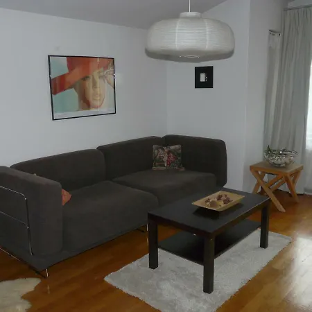 Guest house Cosy 55sqm, Cotroceni Area Bucharest